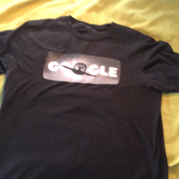 Black 100% cotton short sleeve t-shirt/ medium/ Google with 👽 alien in 🛸 - Picture 2 of 7